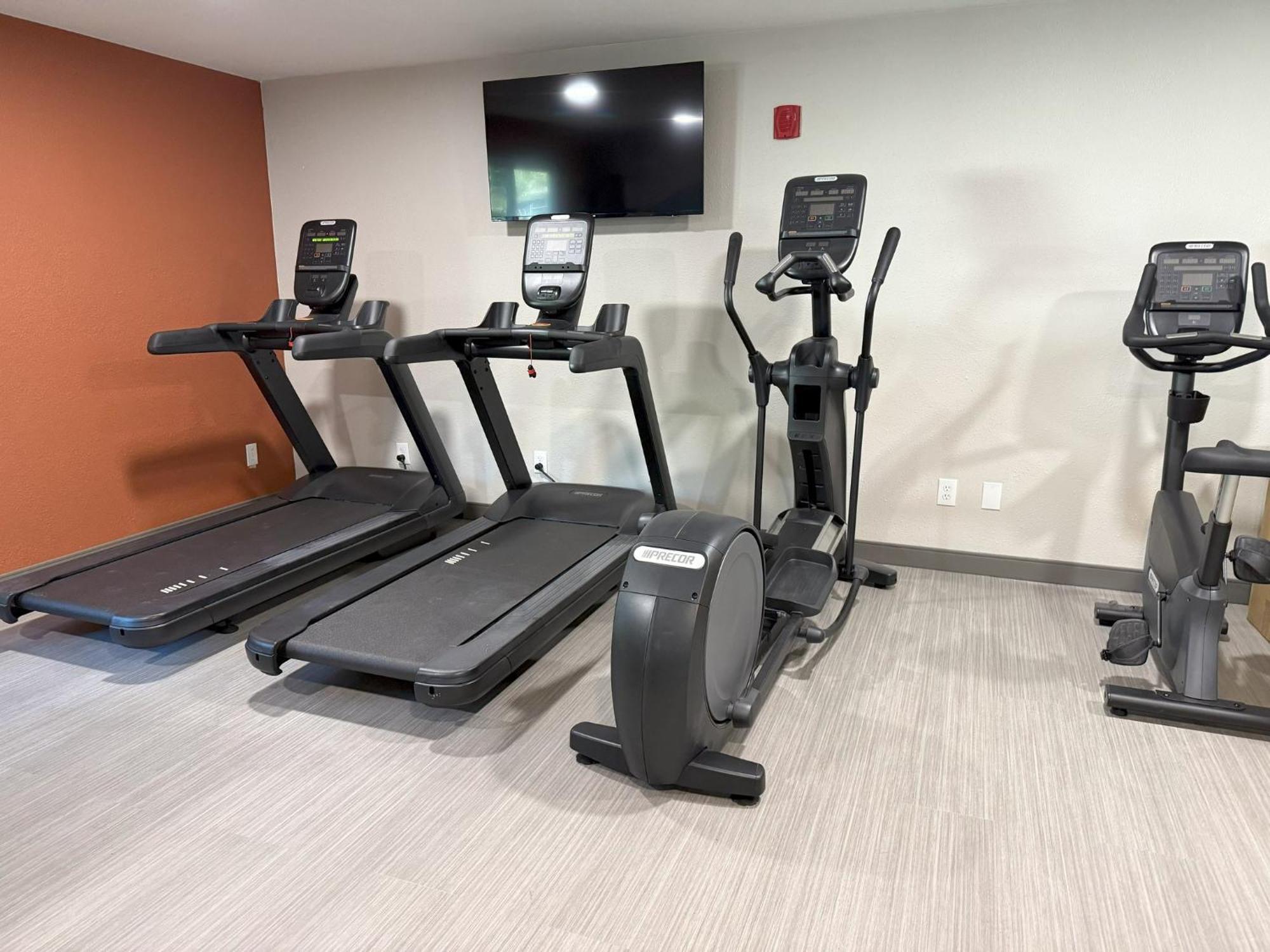 Candlewood Suites Jacksonville Southpoint Exterior photo